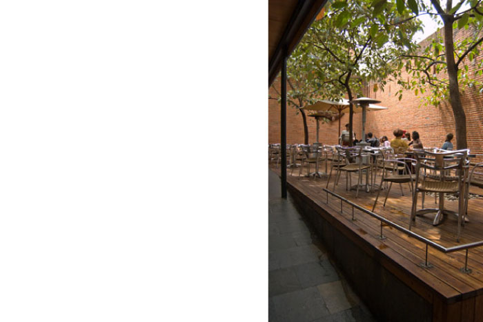 5 Crepes & Waffles Cll. 83